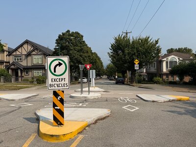 Parking Impacts of Full-Closure Traffic Calming in East Vancouver